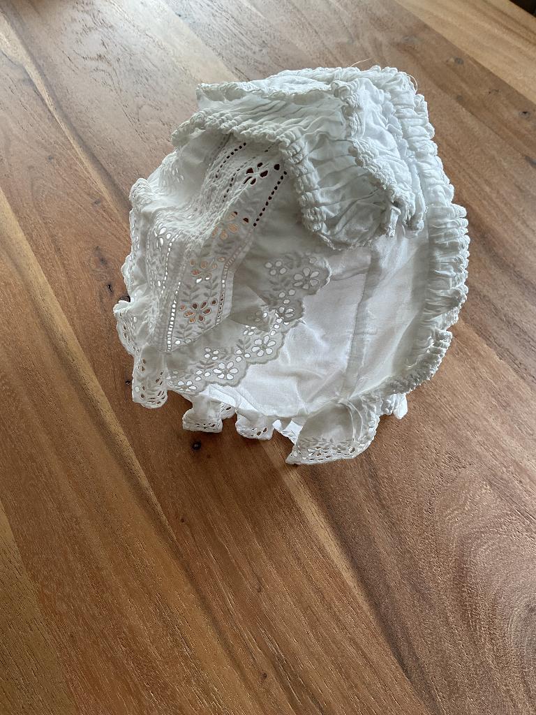 Antieke klederdracht muts, Antiek en Kunst, Ophalen of Verzenden, Dames, Overige merken