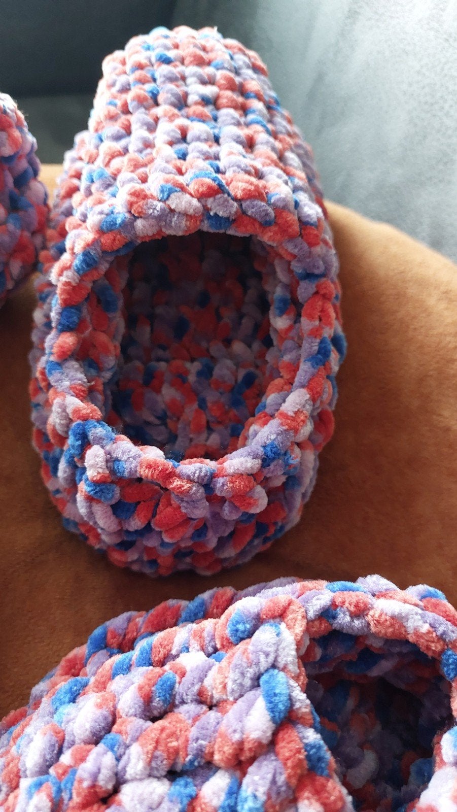 Handgemaakte gehaakte pantoffels - Diverse maten en kleuren, Ophalen of Verzenden, Nieuw, Overige kleuren, Pantoffels of Sloffen