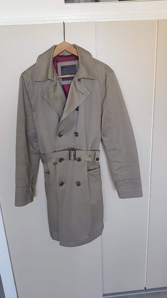Klassieke heren trench coat maat S, Beige, Zo goed als nieuw, Maat 46 (S) of kleiner, C&A