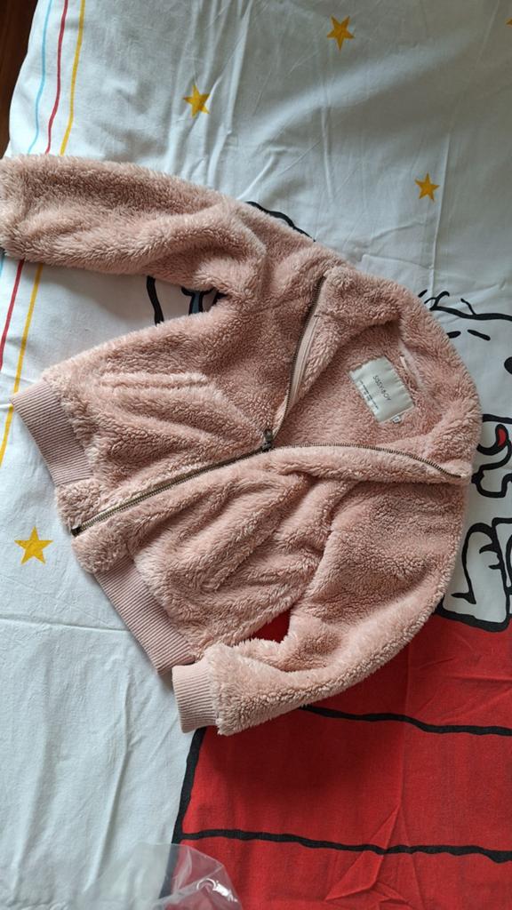Sissy-Boy roze teddy vest/jasje - Zo goed als nieuw, Kinderen en Baby's, Kinderkleding | Maat 128, Meisje, Sissy-Boy, Trui of Vest