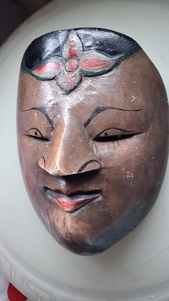 Chinees masker. Houtsnijwerk. Handpainted. 14.5/19.5 cm., Ophalen