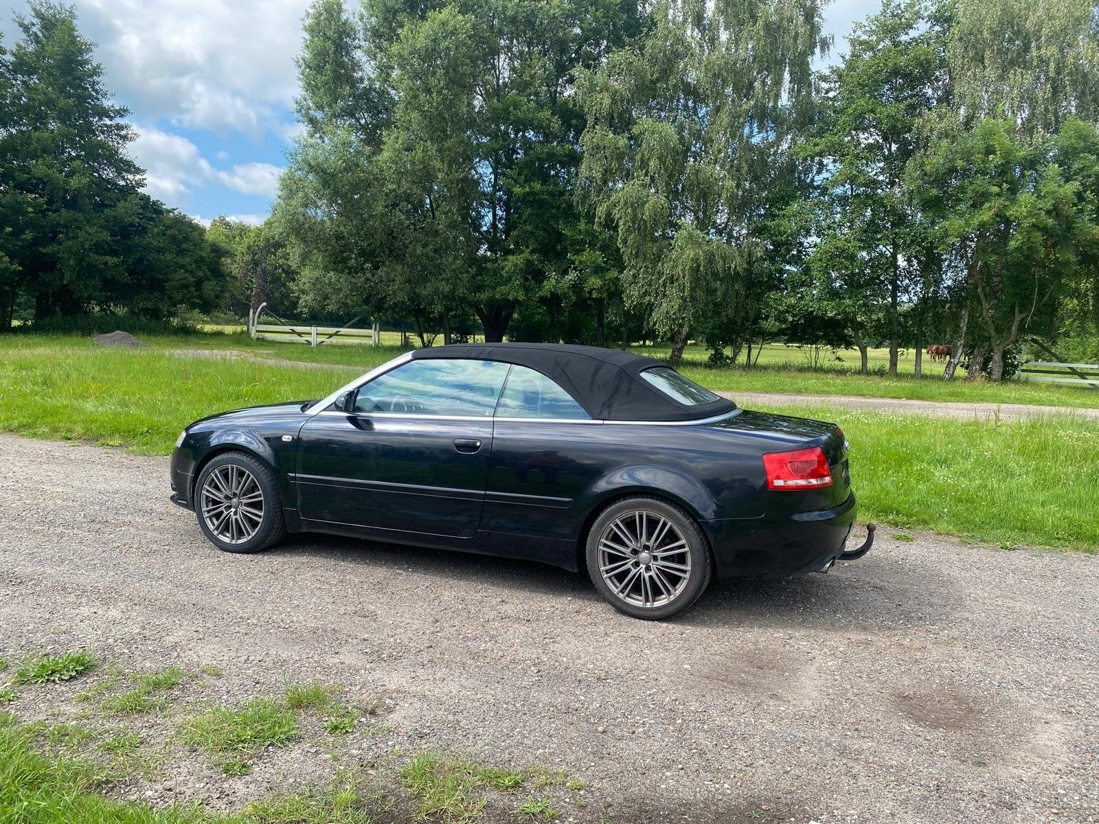 Audi A4 2.0 Tfsi 147KW Cabrio AUT 2006 APK tot juli 2027, Beige, 4 cilinders, 4 stoelen, A4