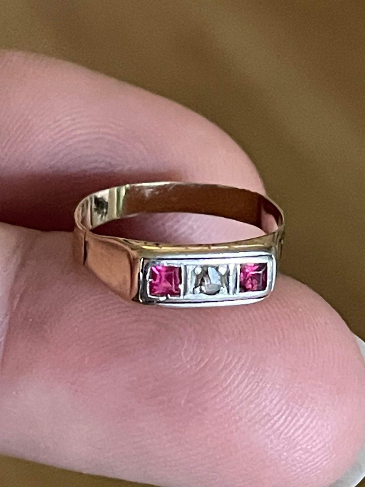 Antieke 14 karaat gouden ring robijntjes en roosdiamant, Ophalen of Verzenden, Goud, Ring