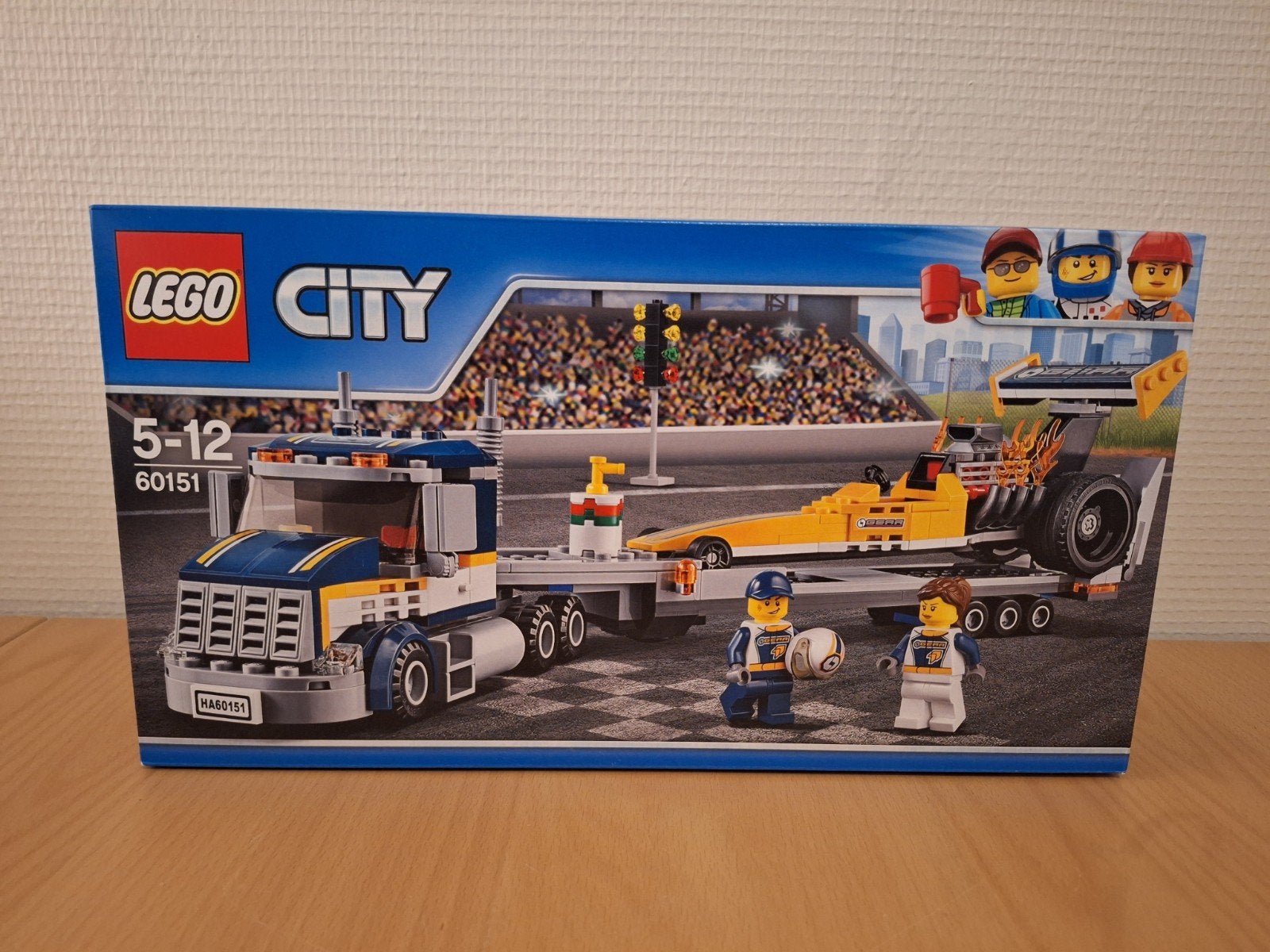 LEGO City Dragster Transporter (60151) - Nieuw in doos, Lego, Nieuw, Ophalen of Verzenden, Complete set