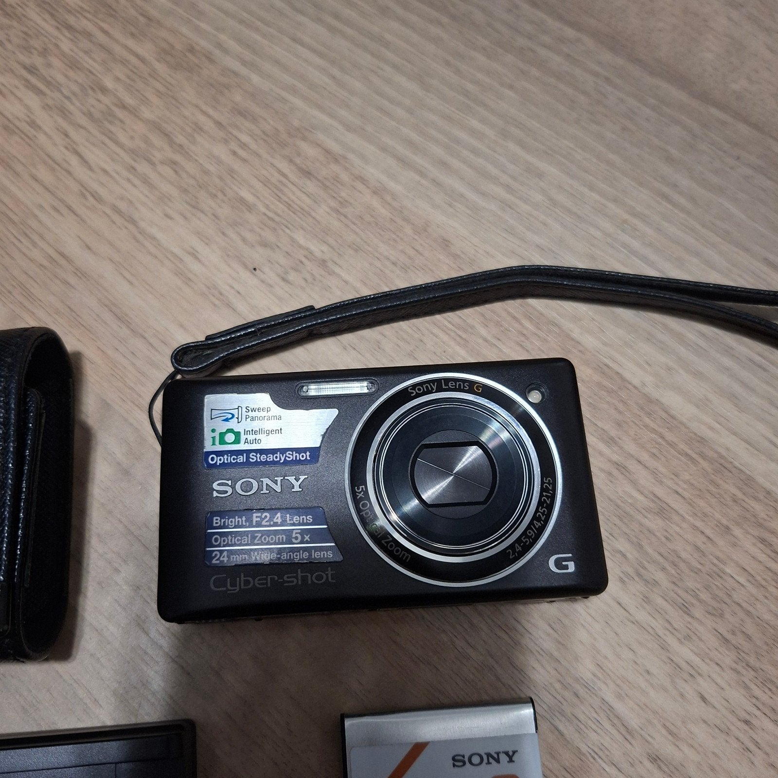Sony cybershot nieuwstaat, Gebruikt, Cameratas, Ophalen of Verzenden, Compactcamera