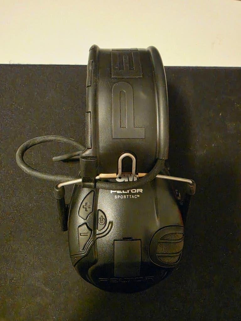 3M Peltor SportTac elektronische gehoorbescherming z.g.a.n., Ophalen of Verzenden, Zo goed als nieuw