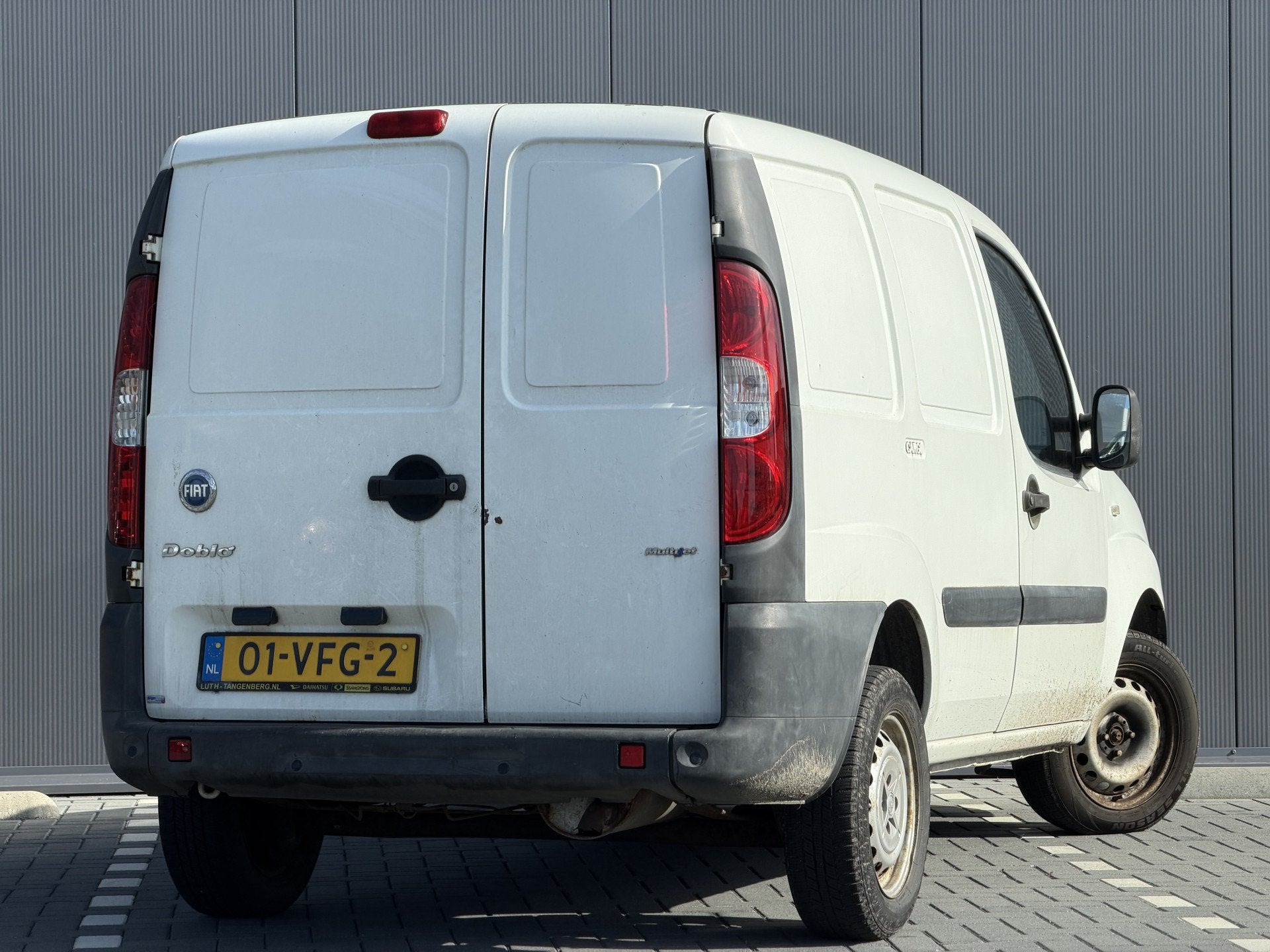 Fiat Doblò 1.3 MultiJet Basis | Nieuw binnen | Lees tekst!, Auto's, Voorwielaandrijving, Stof, Gebruikt, Zwart