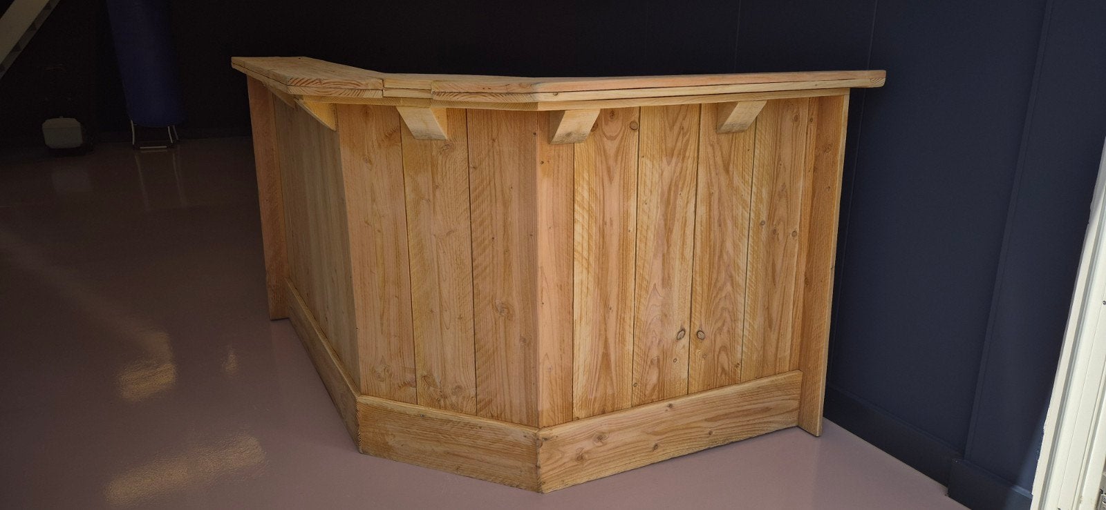 Nieuwe bar !!, Ophalen, Nieuw