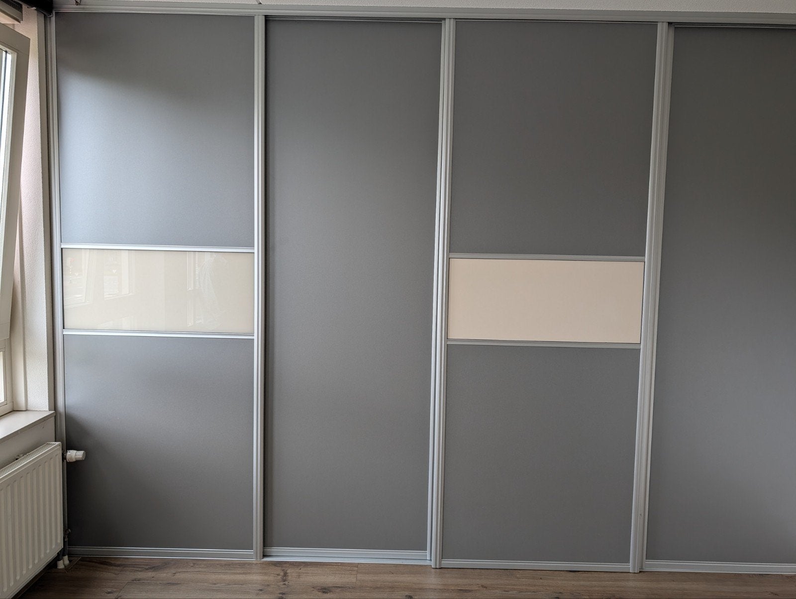 Grote inbouwkast met schuifdeuren 350 cm br - gedemonteerd, Ophalen, Gebruikt