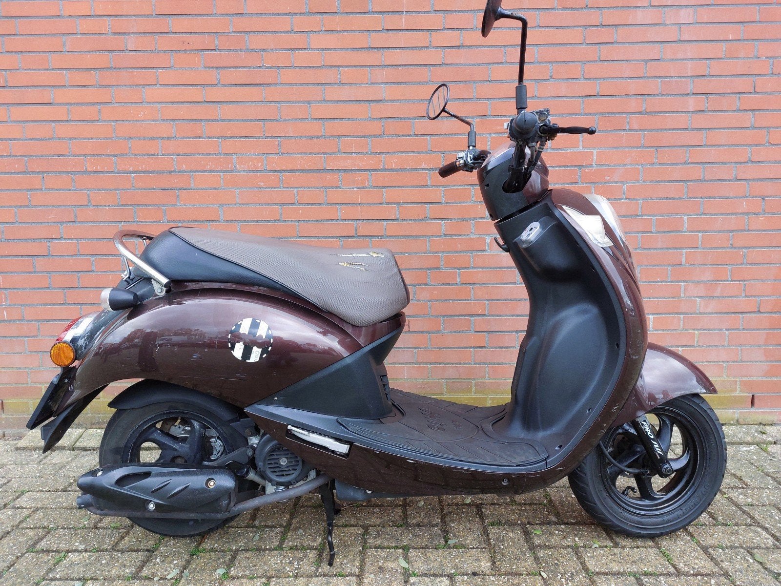 Sym Mio 4t snorscooter (2013) met blauw kenteken, Gebruikt, Benzine, 50 cc, Maximaal 25 km/u