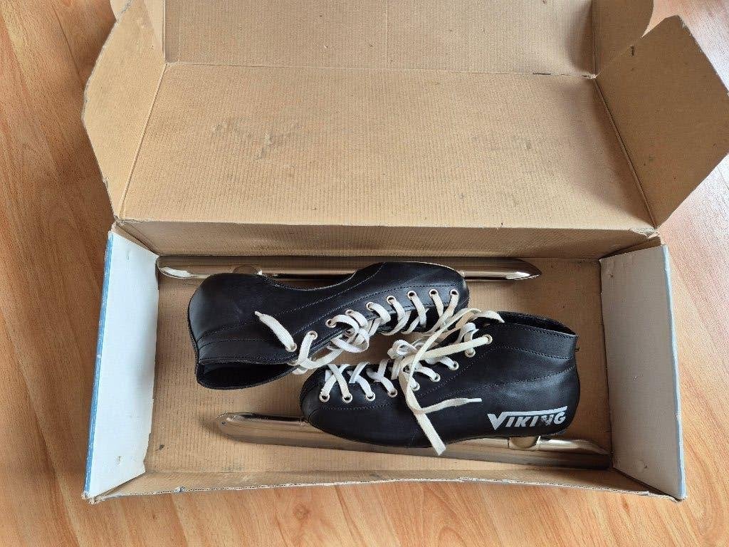 Te  koop  schaatsen lage noren merk Viking maat 38, Sport en Fitness, Schaatsen, Viking, Gebruikt, Ophalen of Verzenden, Noren