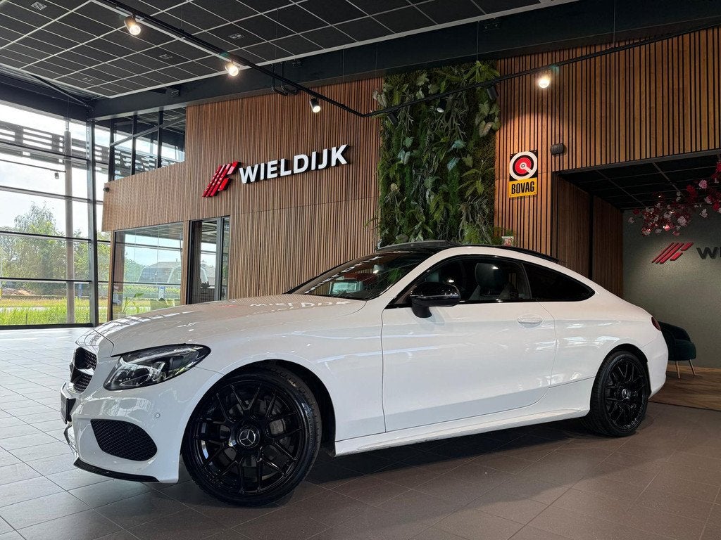 Mercedes-Benz C-klasse Coupé 180 Premium Plus Panorama Schu, Automaat, Achterwielaandrijving, 4 stoelen, Wit