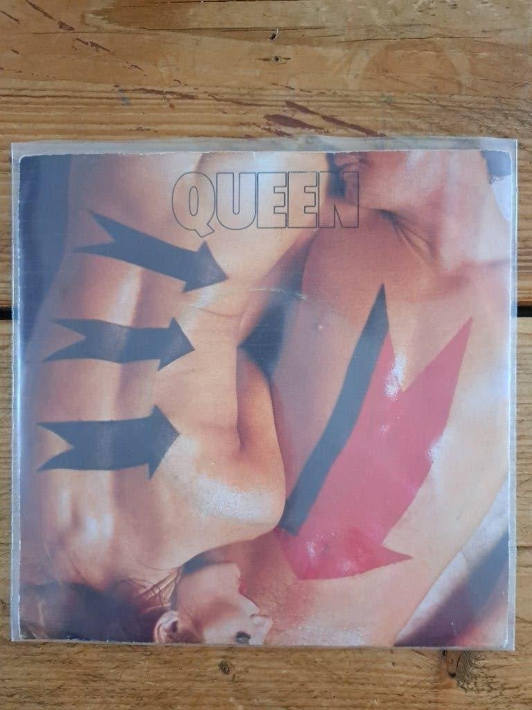 Queen - Body Language / Life is real, Fotohoes, Verzenden, Zo goed als nieuw, Overige genres