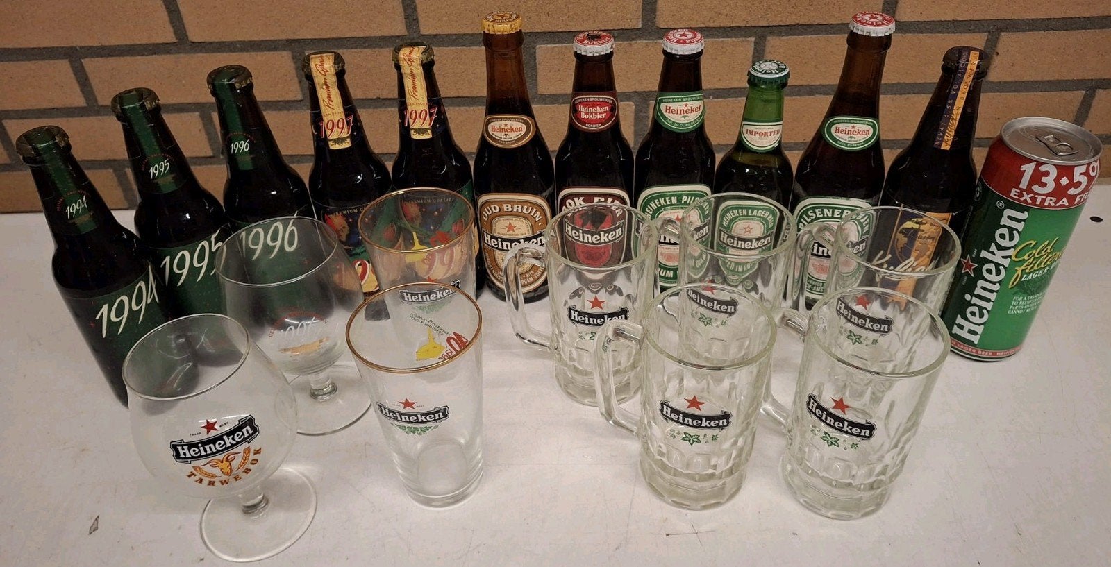 Vintage Heineken glazen en volle flesjes jaren 80/90, Verzamelen, Biermerken, Ophalen of Verzenden, Zo goed als nieuw, Flesje(s)