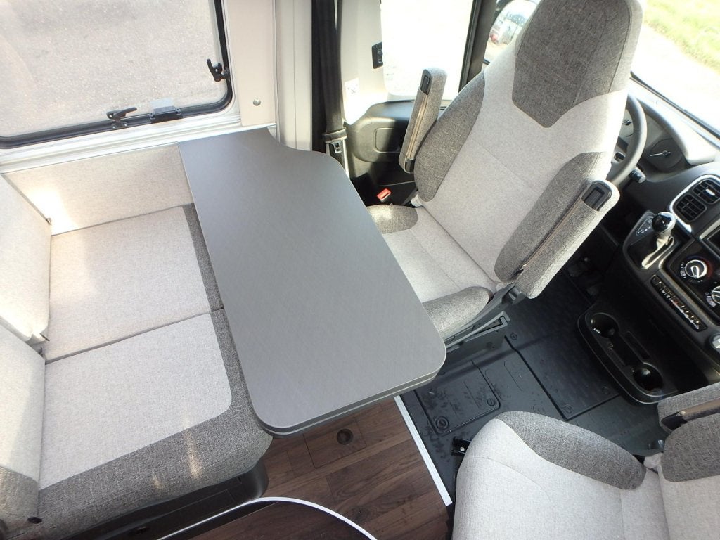 Knaus BoxLife Pro 600 NU € 89.950,00, Automaat, Luifel, Ringverwarming, Fiat