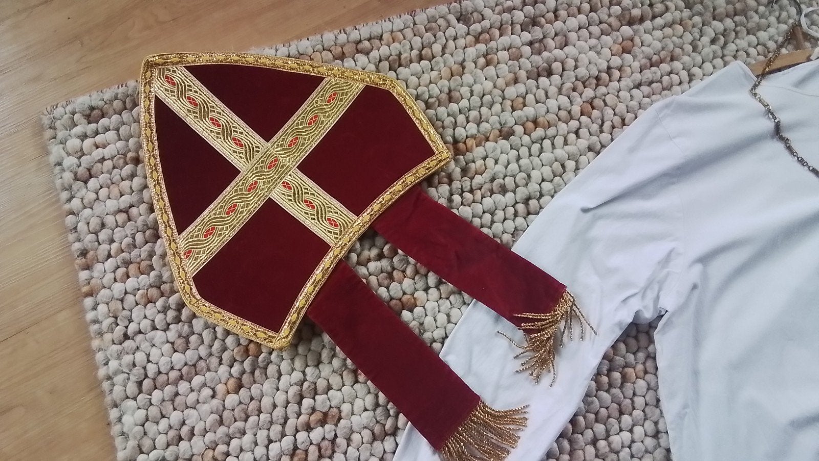 sinterklaas  , albe , onderjurk  , mijters  , ketting, Kleding | Dames, Carnavalskleding en Feestkleding, Ophalen of Verzenden