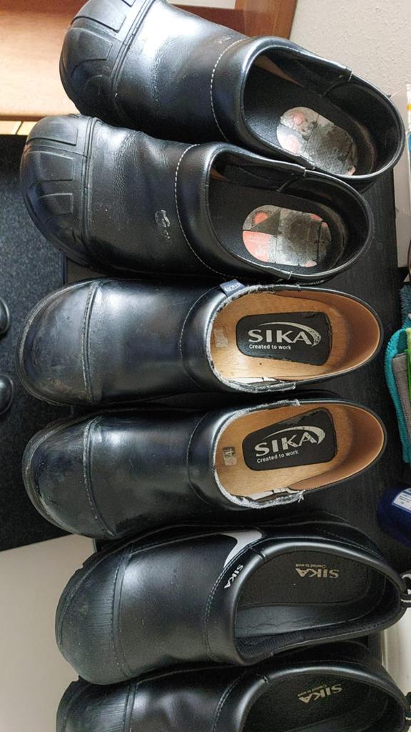 GEZOCHT gedragen SIKA klompen, Verzenden, Gebruikt, Schoenen