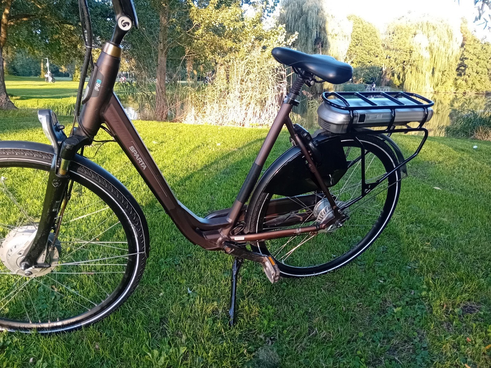 sparta f8e  elektrische fiets, Fietsen en Brommers, Ophalen of Verzenden, Zo goed als nieuw, Sparta