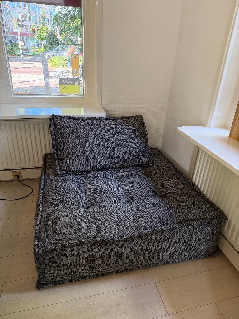 Grote poef van Loods 5, Ophalen, Vierkant, 100 tot 125 cm, Zo goed als nieuw