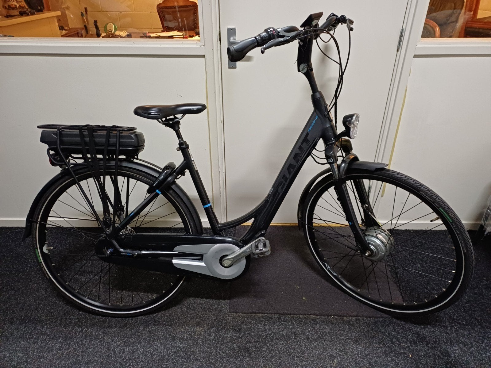 Giant Easy-E Hybride E-bike - Comfortabel en Betrouwbaar, Gebruikt, 51 tot 55 cm, 30 tot 50 km per accu, Giant