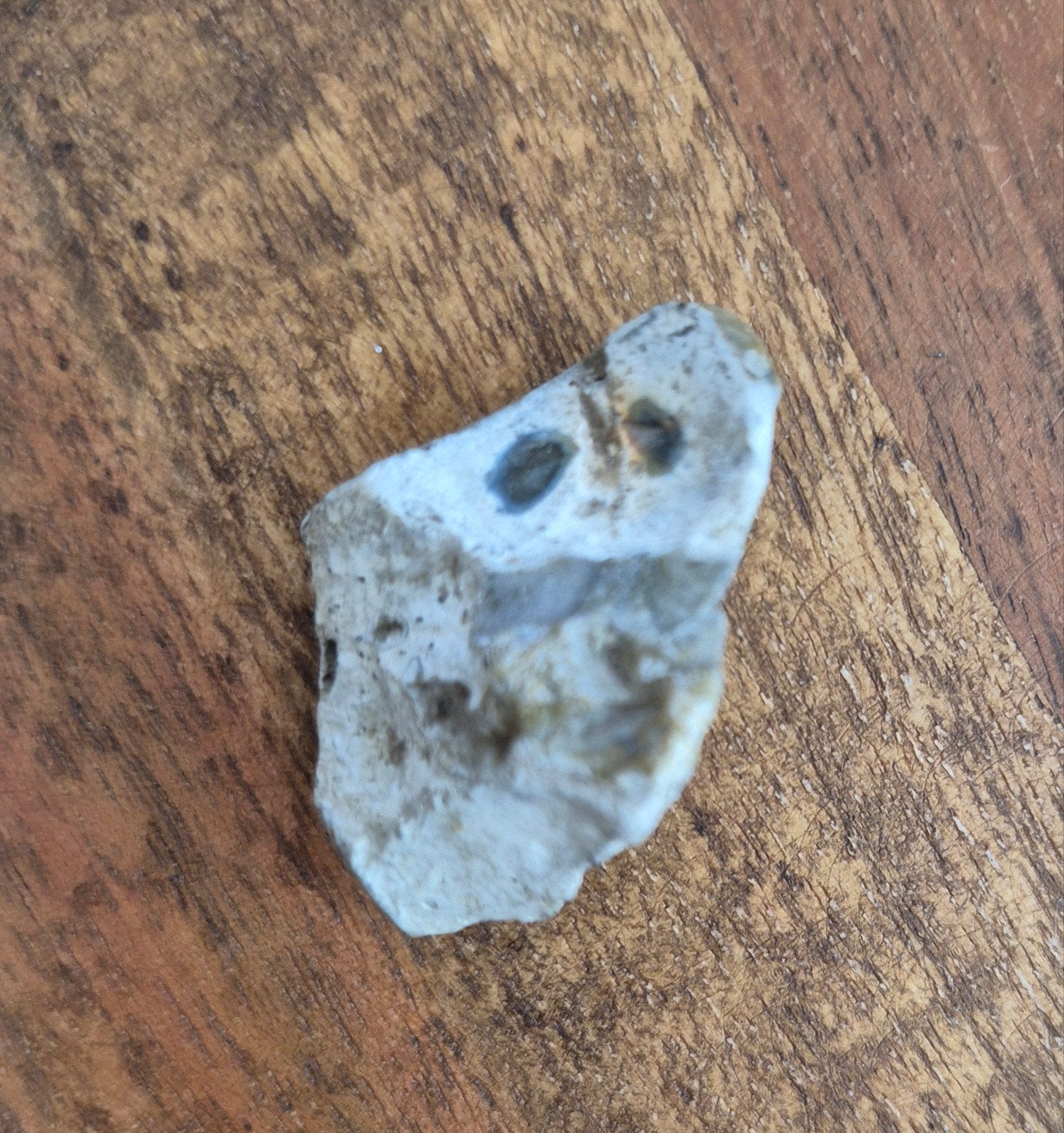 steentje met natuurlijk gevormde uil 3x2,5 cm, Ophalen, Overige typen