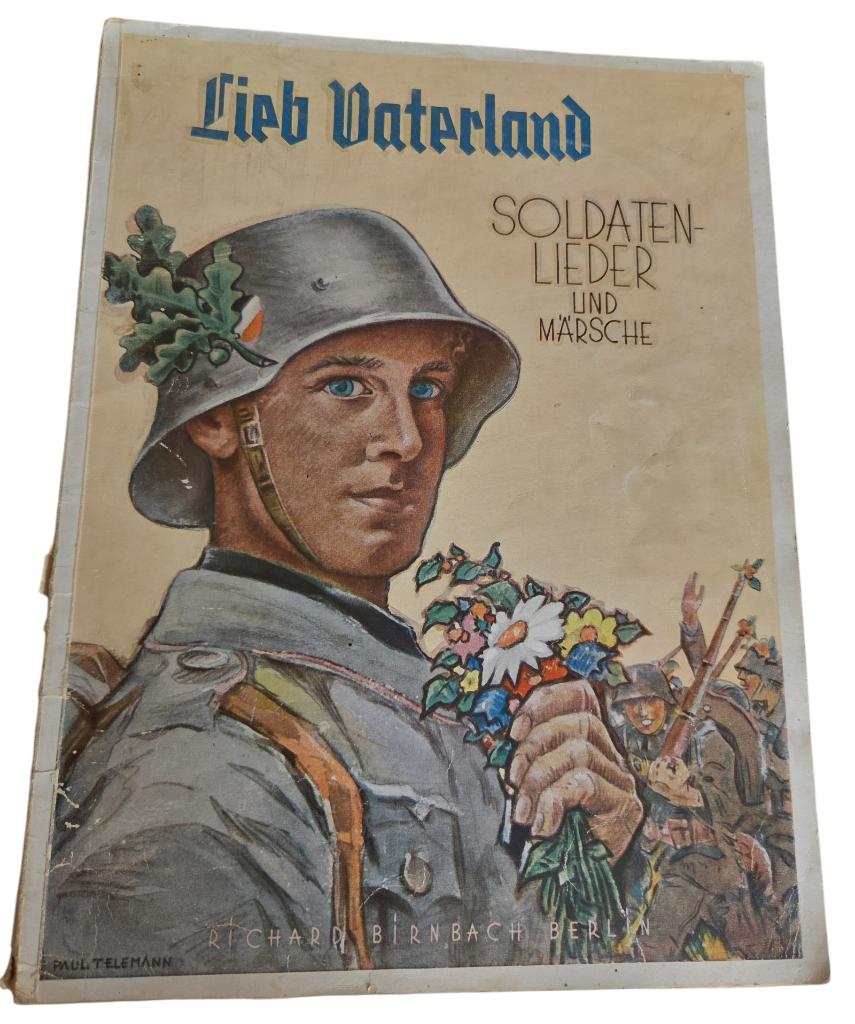 duitse ww2  liederen  boek in gebruikte staat, Verzamelen, Militaria | Tweede Wereldoorlog, Ophalen of Verzenden, Duitsland, Boek of Tijdschrift