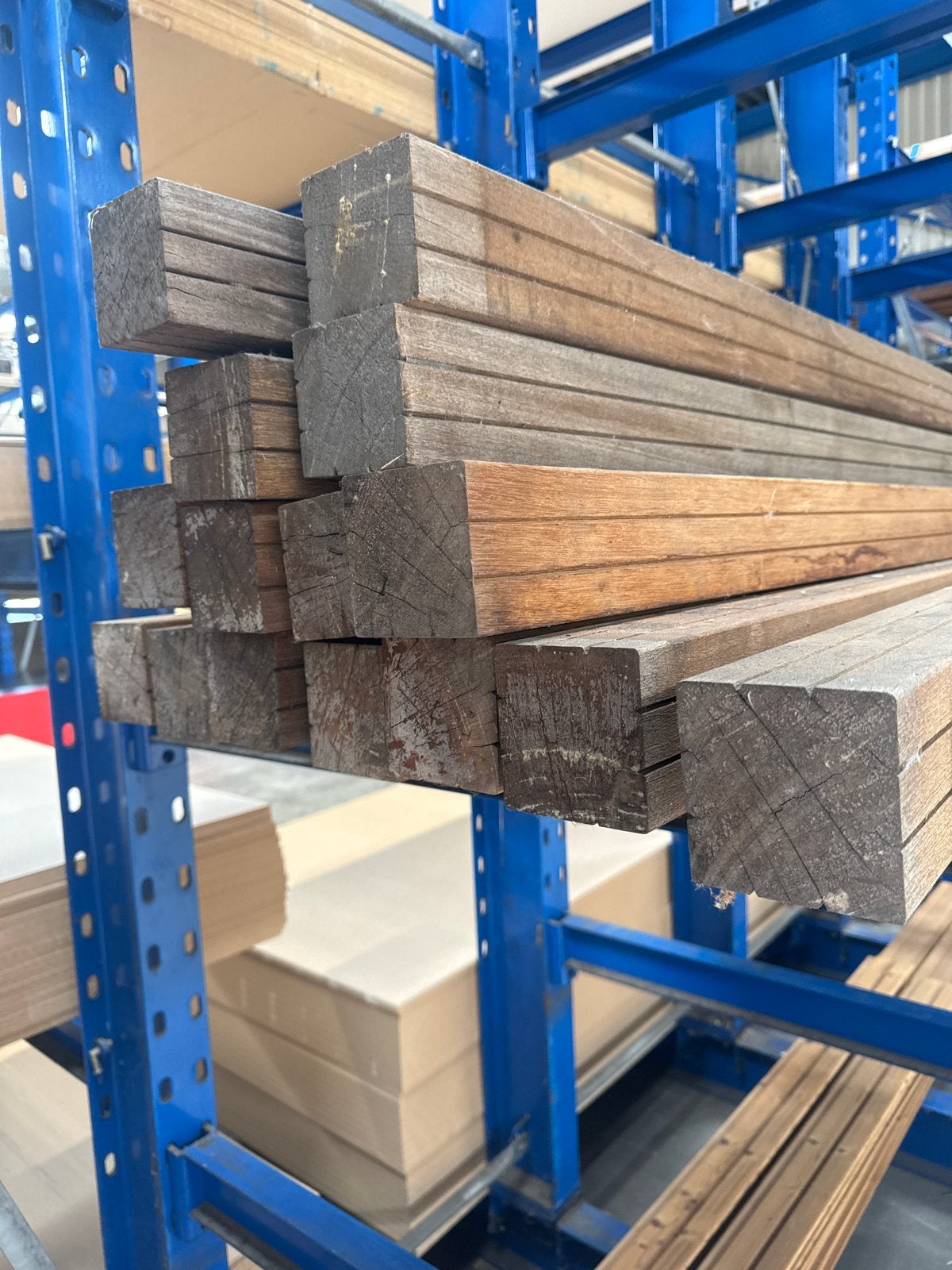 Kapur paal gepunt 90x90x2750mm - Per stuk, Ophalen, Gebruikt, Overige typen, 250 tot 300 cm