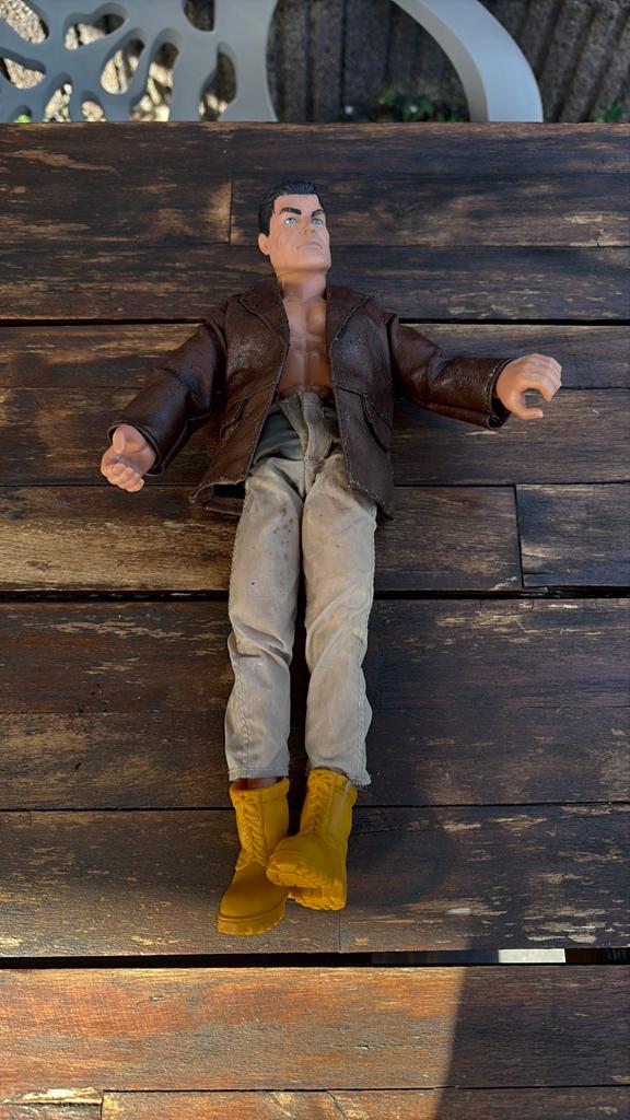 Action man met bruine jas, Ophalen of Verzenden, Gebruikt