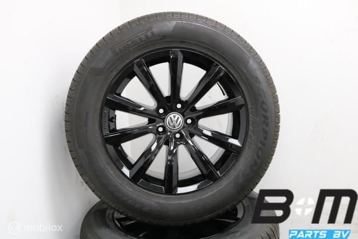 NIEUW! WINTER! Org. 18 inch velgen VW Touareg 3 760071498, Gebruikt, Velg(en)