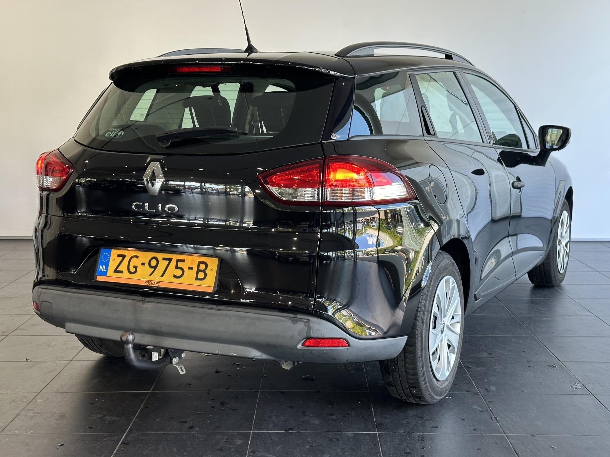 Renault Clio Estate 0.9 TCe Life TREKHAAK | CRUISE CONTROL |, 898 cc, Gebruikt, Met garantie (alle), 1098 kg