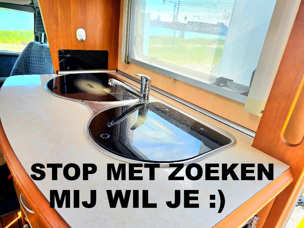 Hoogseizoen Alkoof Camper huren 🚎 Nu familie camper tehuur, Caravans en Kamperen