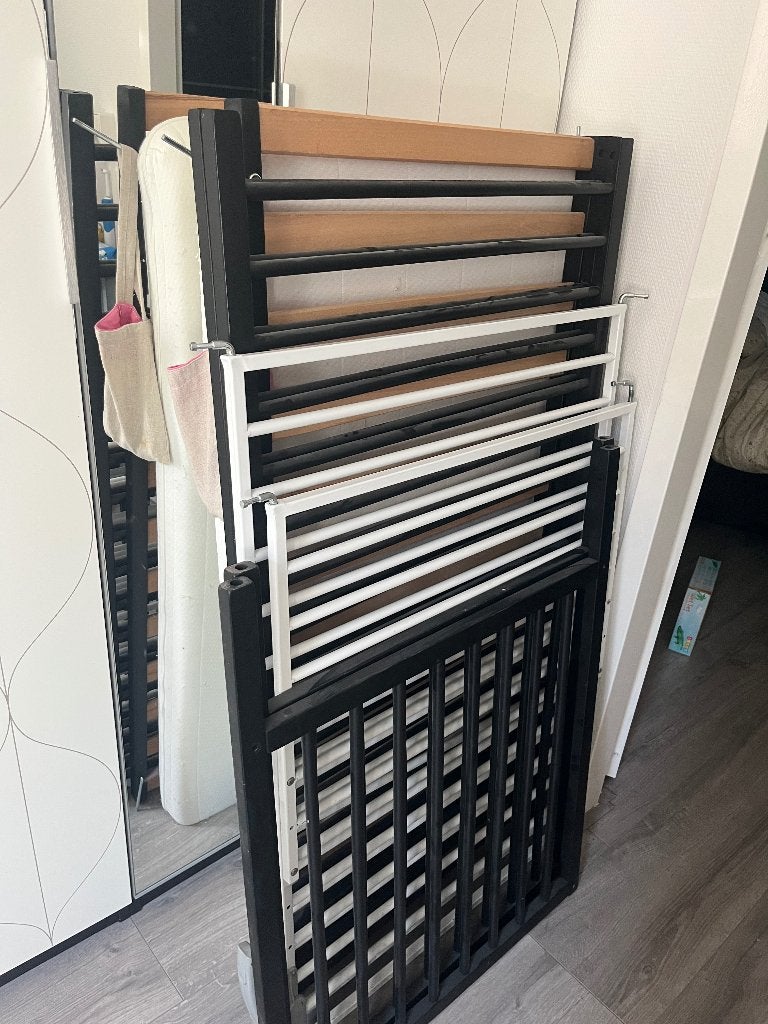 ledikant met matras en 2 traphekjes gratis, Ophalen, Eenpersoons, Zwart, 190 cm of minder