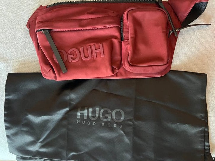 Hugo Boss HeupTas, Sieraden, Tassen en Uiterlijk, Ophalen, Zo goed als nieuw, Rood, Overige merken