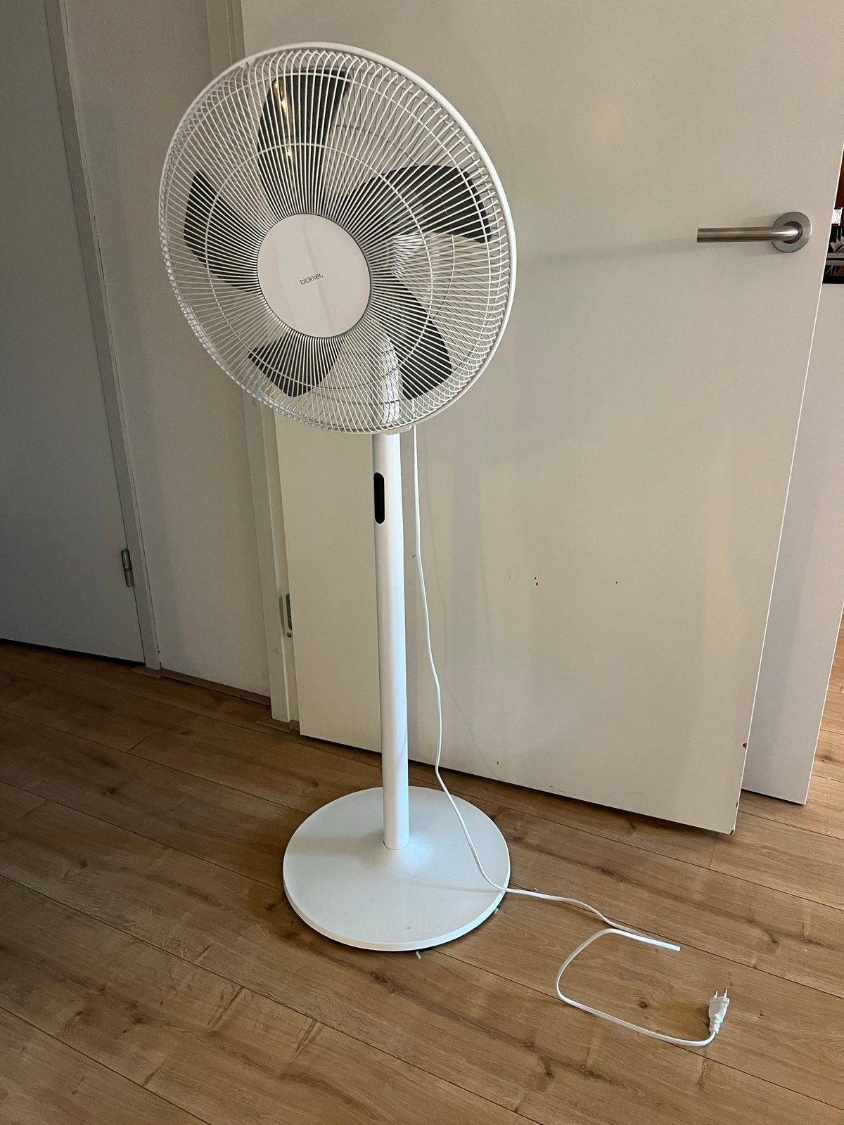 Blokker Statiefventilator - Wit, Zo goed als nieuw, Witgoed en Apparatuur, Ophalen, Gebruikt, Statiefventilator