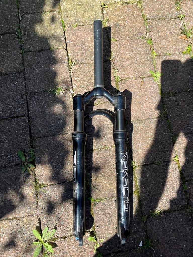 Diverse fietsonderdelen - wielen, banden, sturen en vork, Fietsen en Brommers, Brommeronderdelen | Puch, Ophalen, Zo goed als nieuw