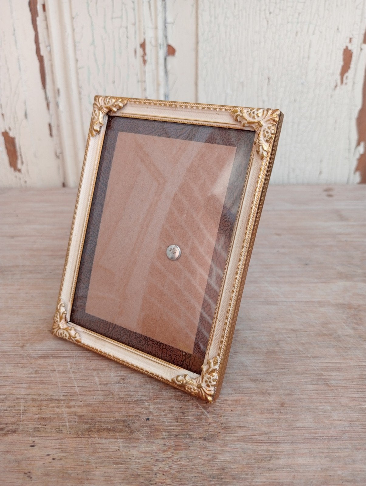 Decoratieve vintage fotolijst met bol glas, Overige materialen, Gebruikt, Met glas, Beige
