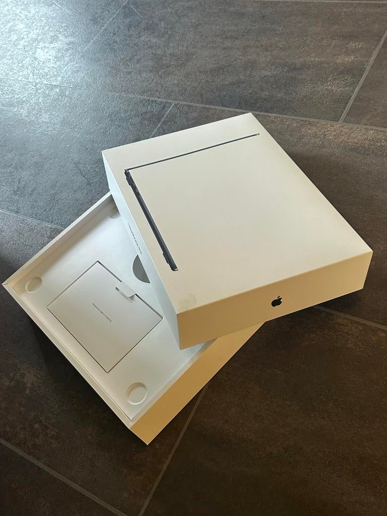 Apple MacBook Air lege doos (origineel), 256 GB, Qwerty, 8 GB, 13 inch