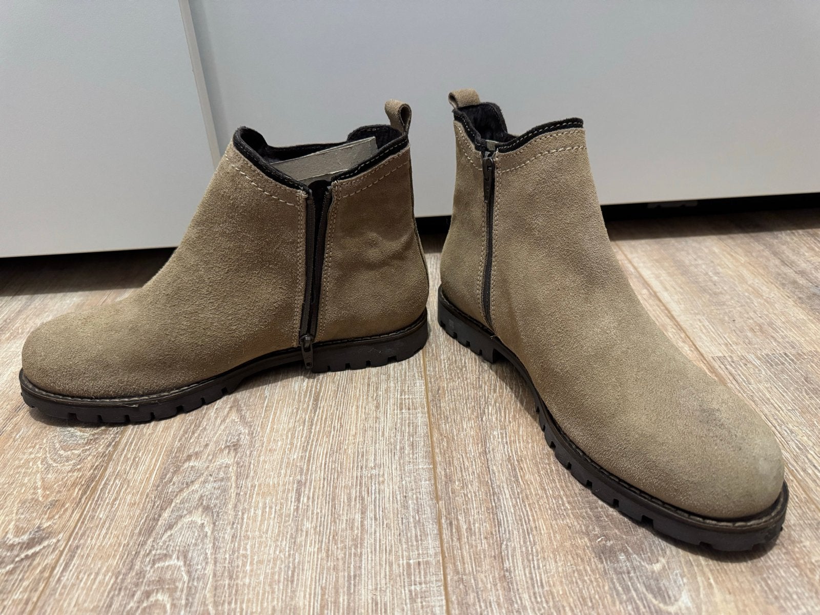 Human Nature Waterproof Enkellaarzen Maat 39, Ophalen of Verzenden, Nieuw, Beige, Lage of Enkellaarzen
