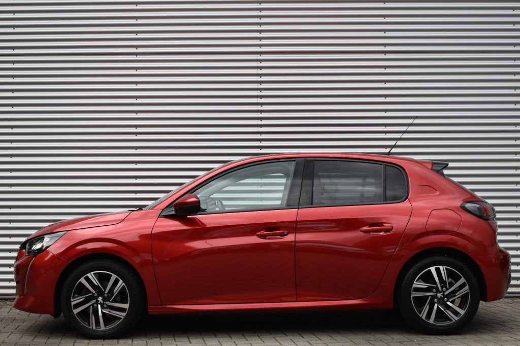 Peugeot 208 1.2 PT 5DRS. ALLURE PACK / CARPLAY / P. CAMERA, Auto's, Peugeot, Keurmerk '100% Onderhouden', 101 pk, Gebruikt, Euro 6