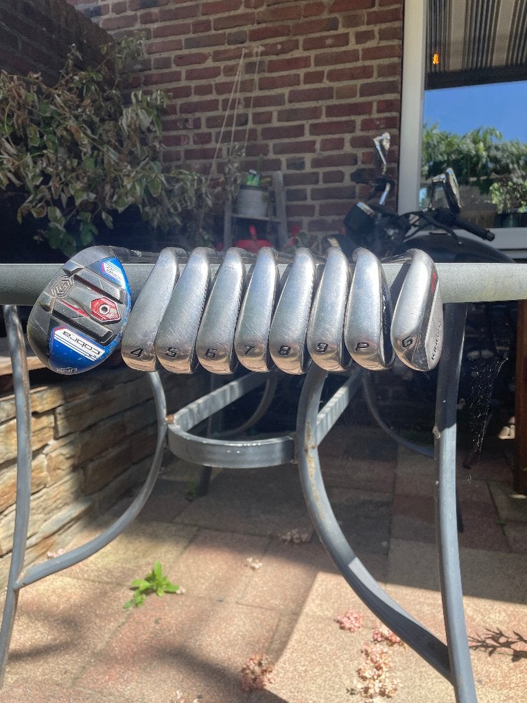 Cobra F8 One Length ijzer set 4-GW + hybride 5 Jumbo grips, Sport en Fitness, Golf, Ophalen, Gebruikt, Set, Overige merken