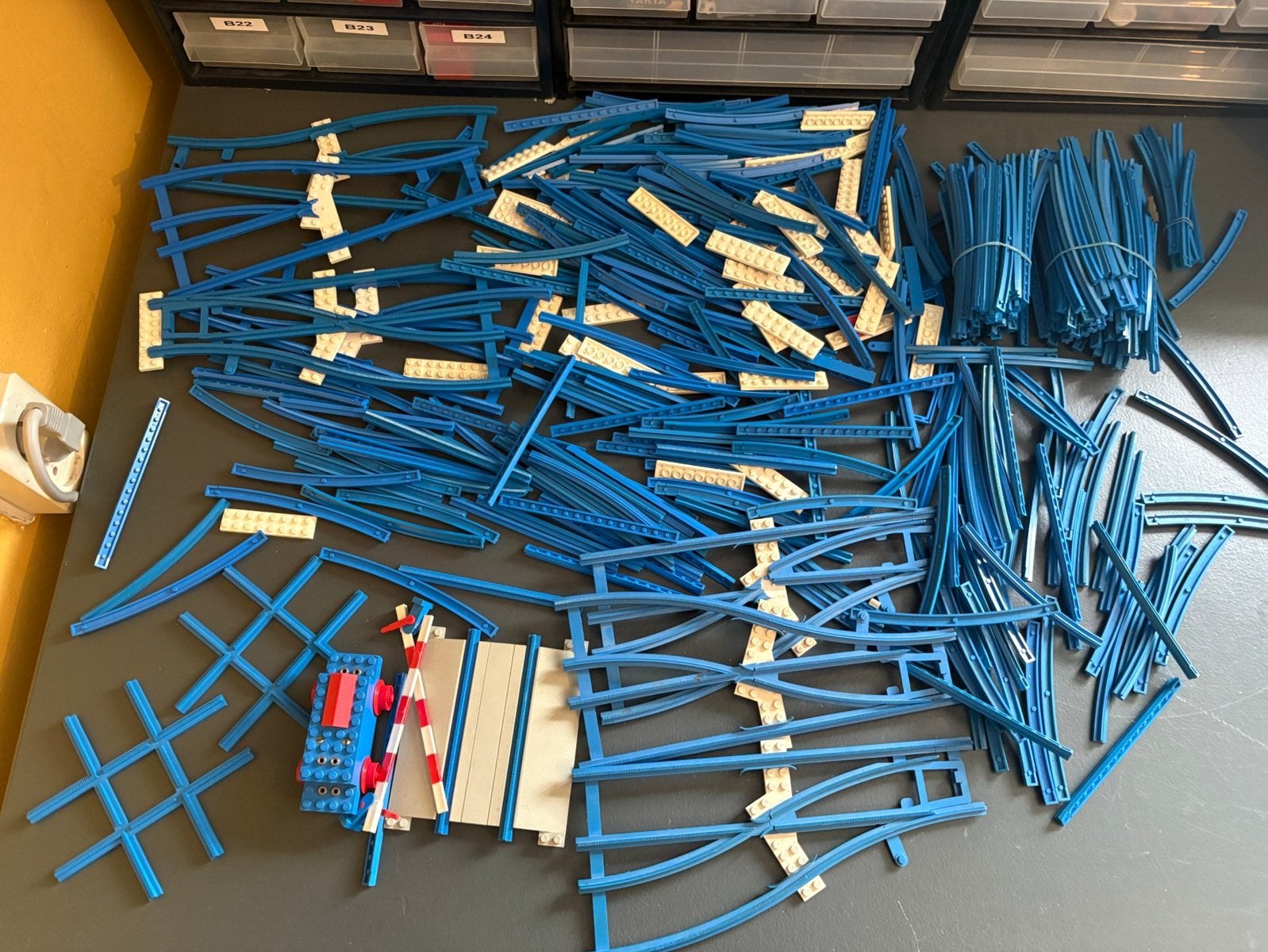 Partij lego trein rails blauw, Lego, Lego, Verzenden, Zo goed als nieuw