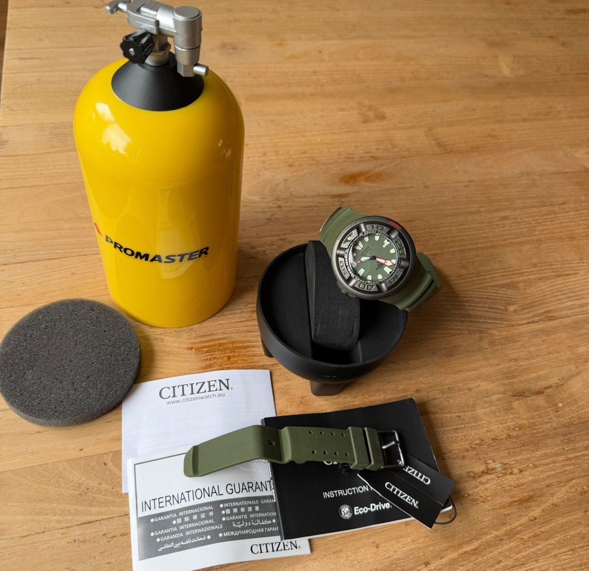 Citizen “Hulk” BJ8057‑17X Pro Metropolitan Advent Full Set, Staal, Kunststof, Ophalen of Verzenden, Zo goed als nieuw