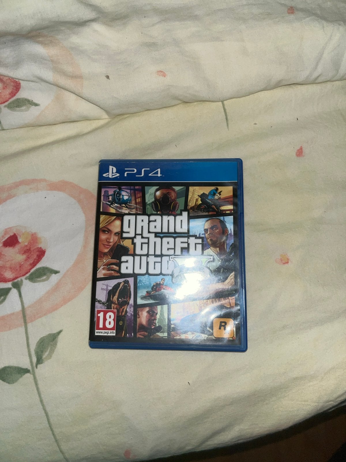 Grand Theft Auto V (GTA 5) PS4 - Zo goed als nieuw, Online, Vanaf 18 jaar, Zo goed als nieuw, 3 spelers of meer