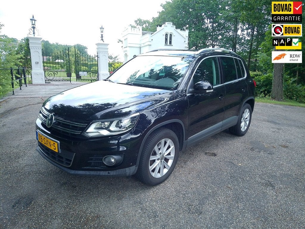 Volkswagen Tiguan 1.4 TSI 4Motion- BOM VOL OPTIE'S, Auto's, 13 km/l, Euro 5, Gebruikt, Zwart