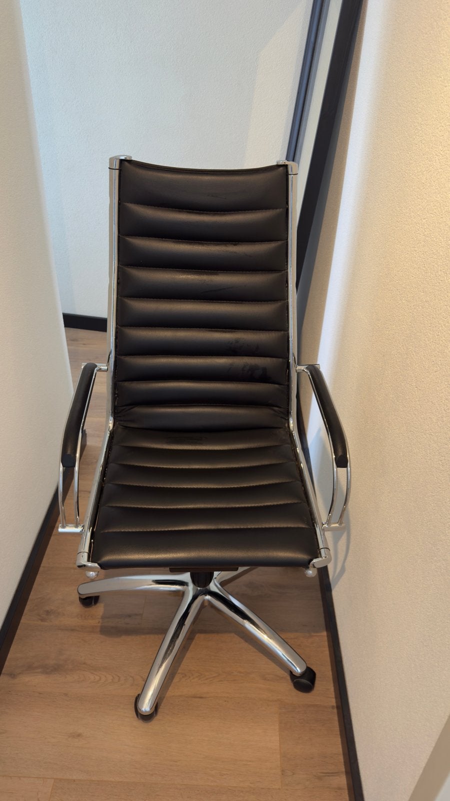 Zwarte Bureaustoel met chromen frame, Ophalen, Gebruikt, Zwart, Bureaustoel