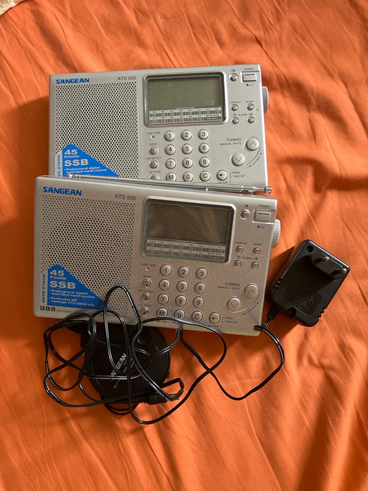 2x Sangean ATS-505 Wereldontvanger met ANT-60 antenne, Ophalen of Verzenden, Gebruikt, Wereldontvanger