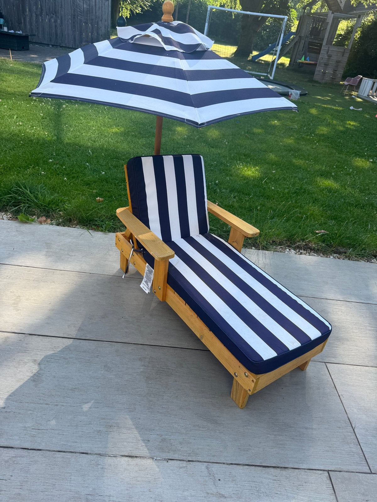 Kinderligbed met parasol, Ophalen, Zo goed als nieuw, Inklapbaar