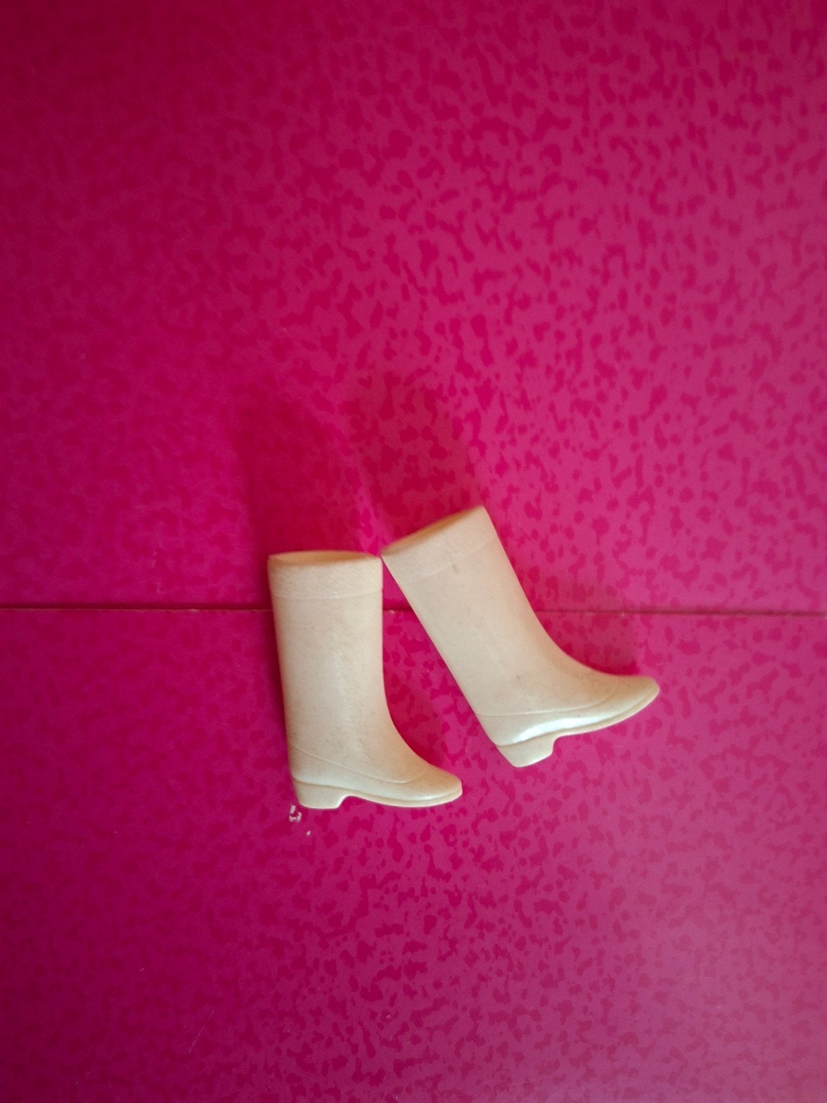 vintage white barbie rainboots japan 60ejaren, Verzamelen, Verzenden, Accessoires