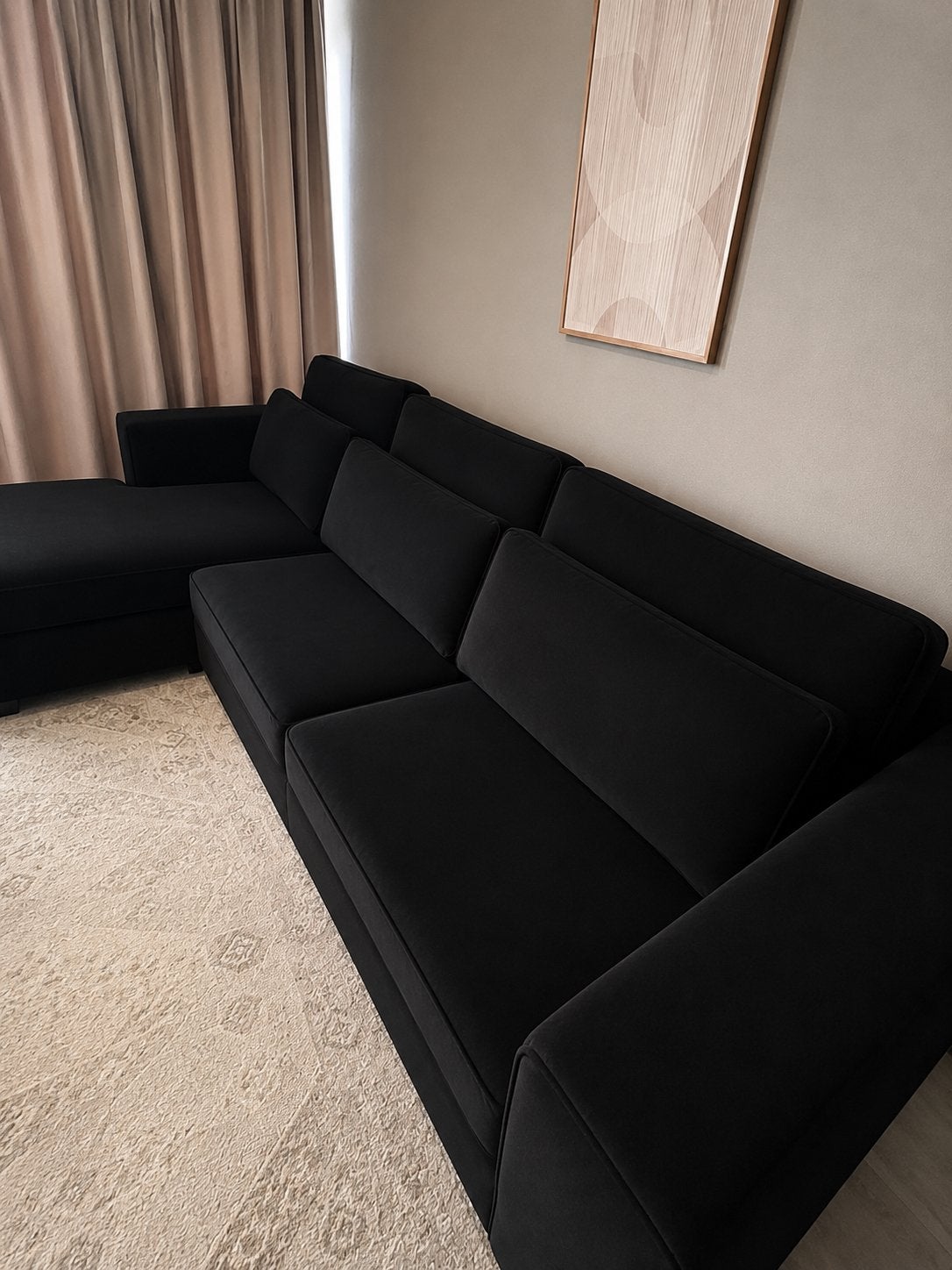 Nette, comfortabele zwarte hoekbank - 1 jaar oud, Huis en Inrichting, Banken | Bankstellen, Hoekbank, 300 cm of meer, Ophalen of Verzenden
