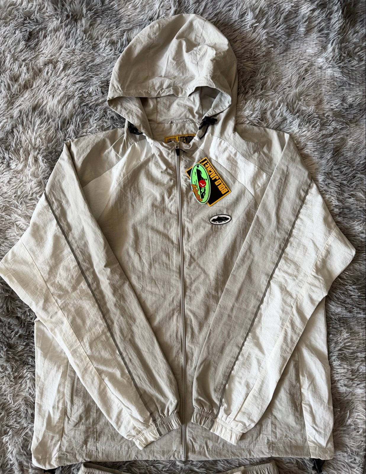 Corteiz windjack en korte broek set - Grijs/Wit, Ophalen of Verzenden, Nieuw